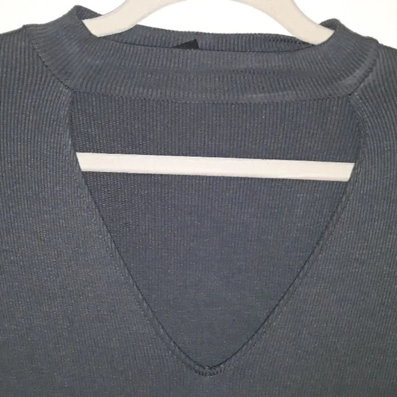 Forever 21 Sexy Choker Ribbed Long Sleeve … - Picture 2 of 7